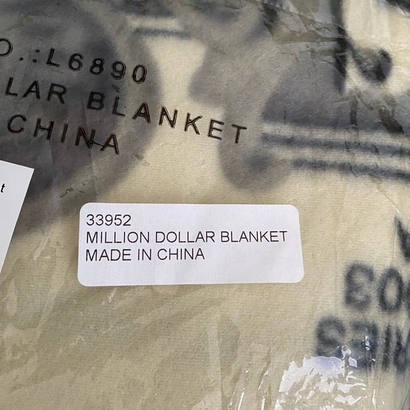Fleece throw blanket- Million dollar bill - Picture 5 of 6